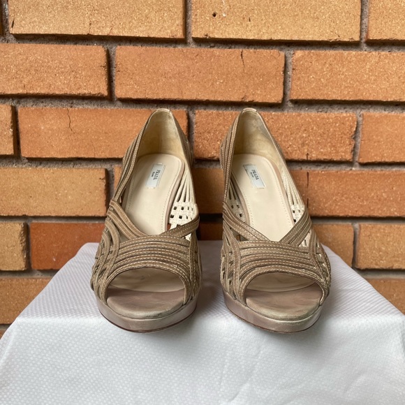 Prada Open Toe Heels Size 40 - Picture 3 of 12